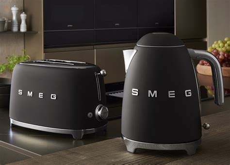 smeg kettle and toast price.